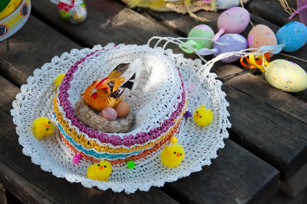 Easter bonnet - Vicenza, Italy - rossiwrites.com