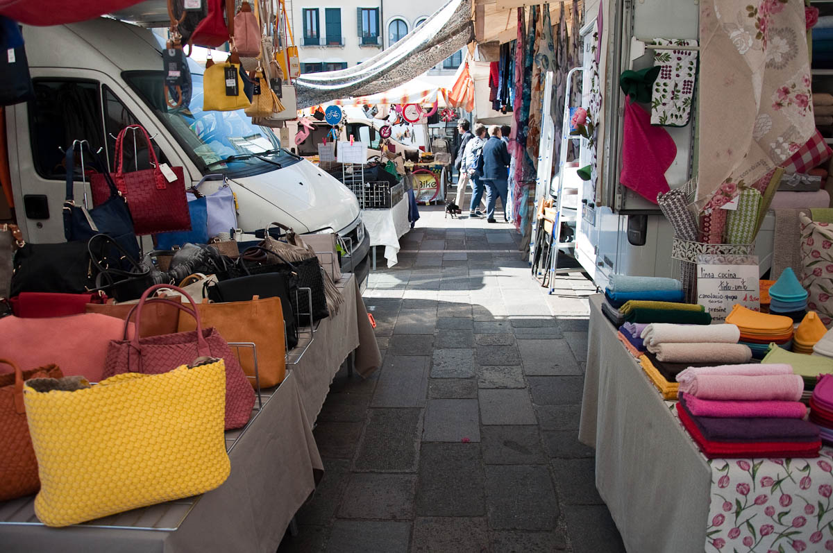 The Marketplace, Piazza dei Signori, Padua, Italy - www.rossiwrites.com