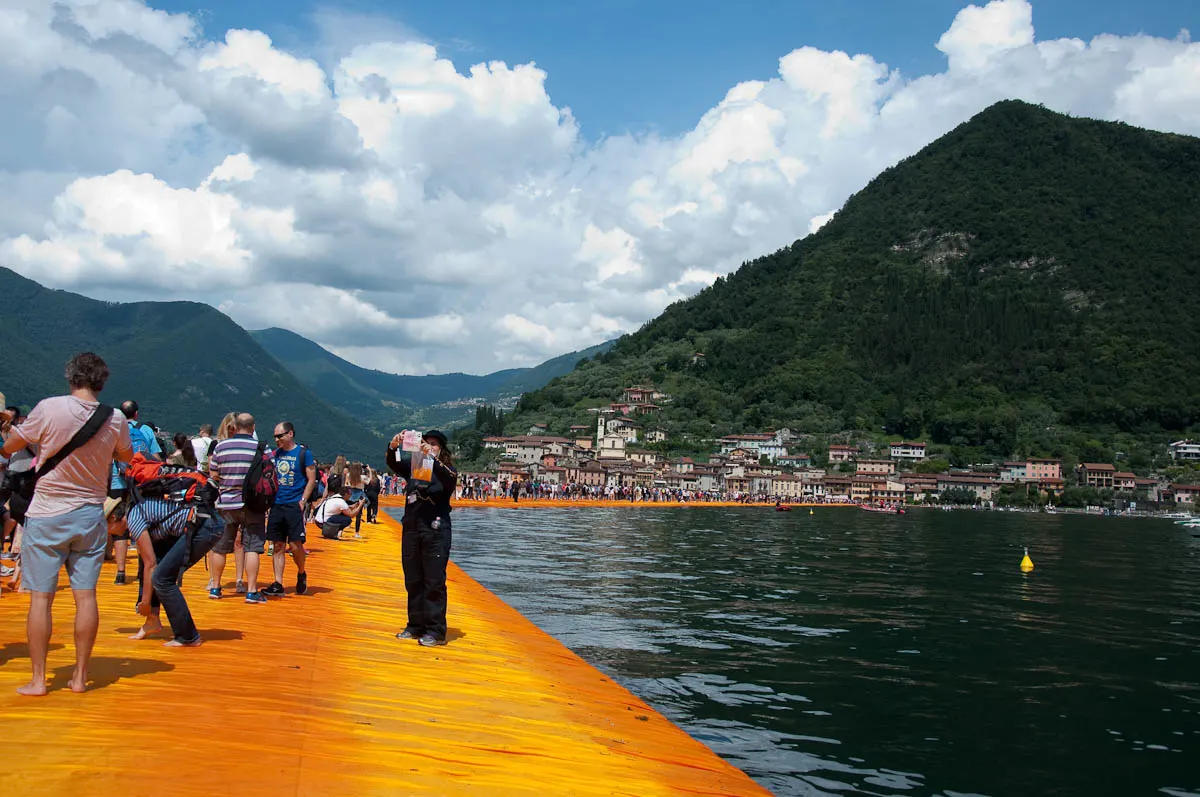 Christo's The Floating Piers, Walking on sunshine, Italy - www.rossiwrites.com