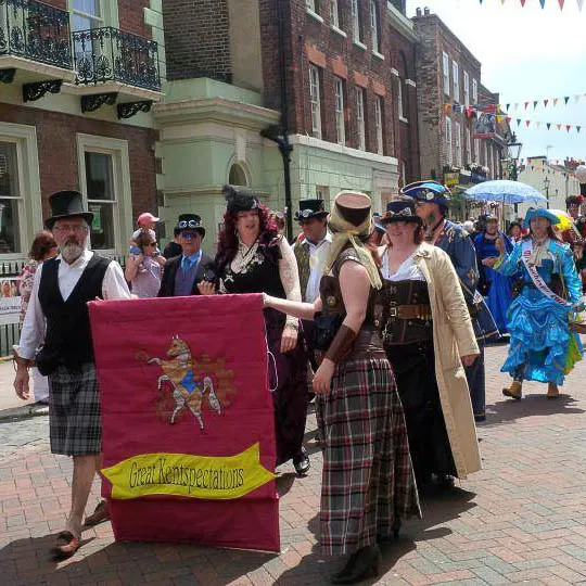 Dickens' Parade, Rochester High Street, Kent, UK - www.rossiwrites.com