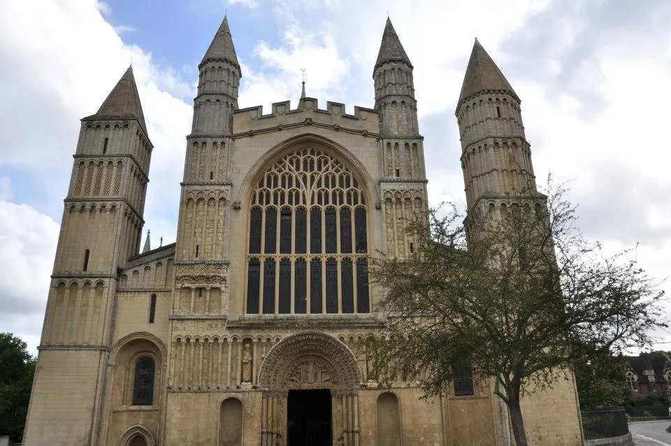 Rochester Cathedral, Kent, UK - www.rossiwrites.com