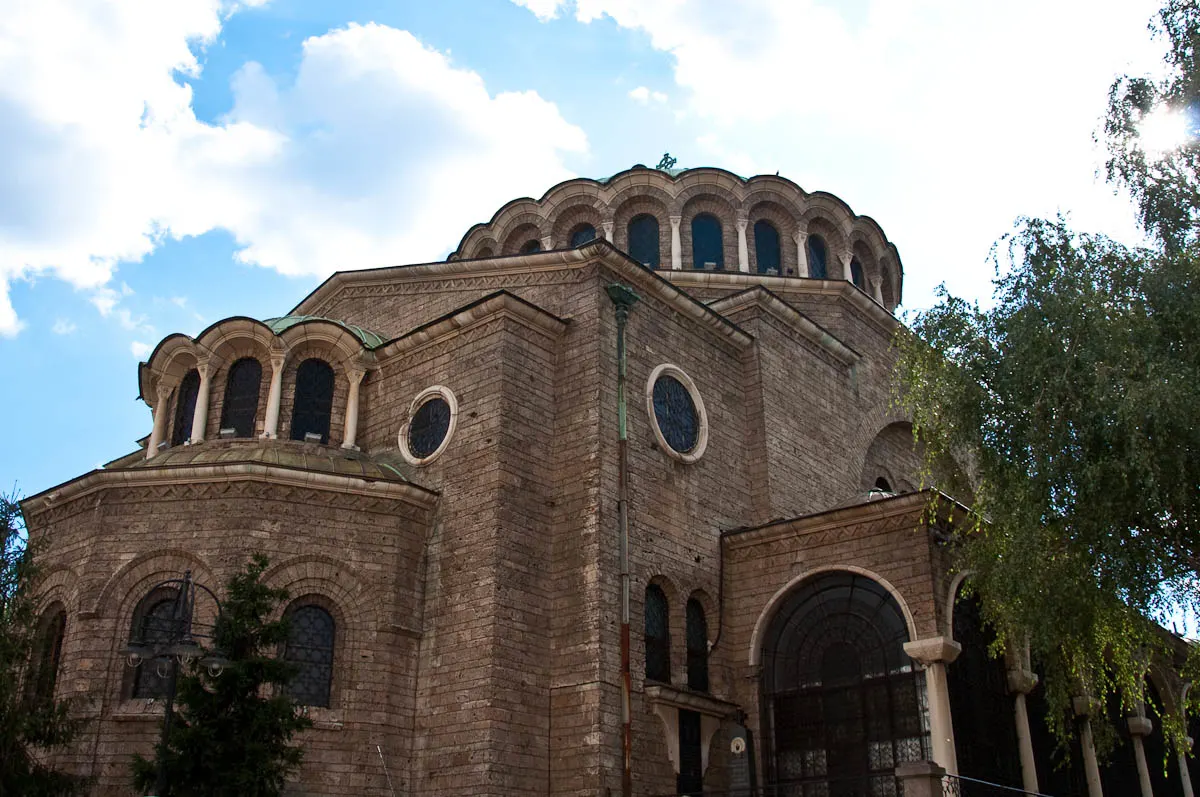 St. Nedelya's Church, Sofia, Bulgaria - www.rossiwrites.com