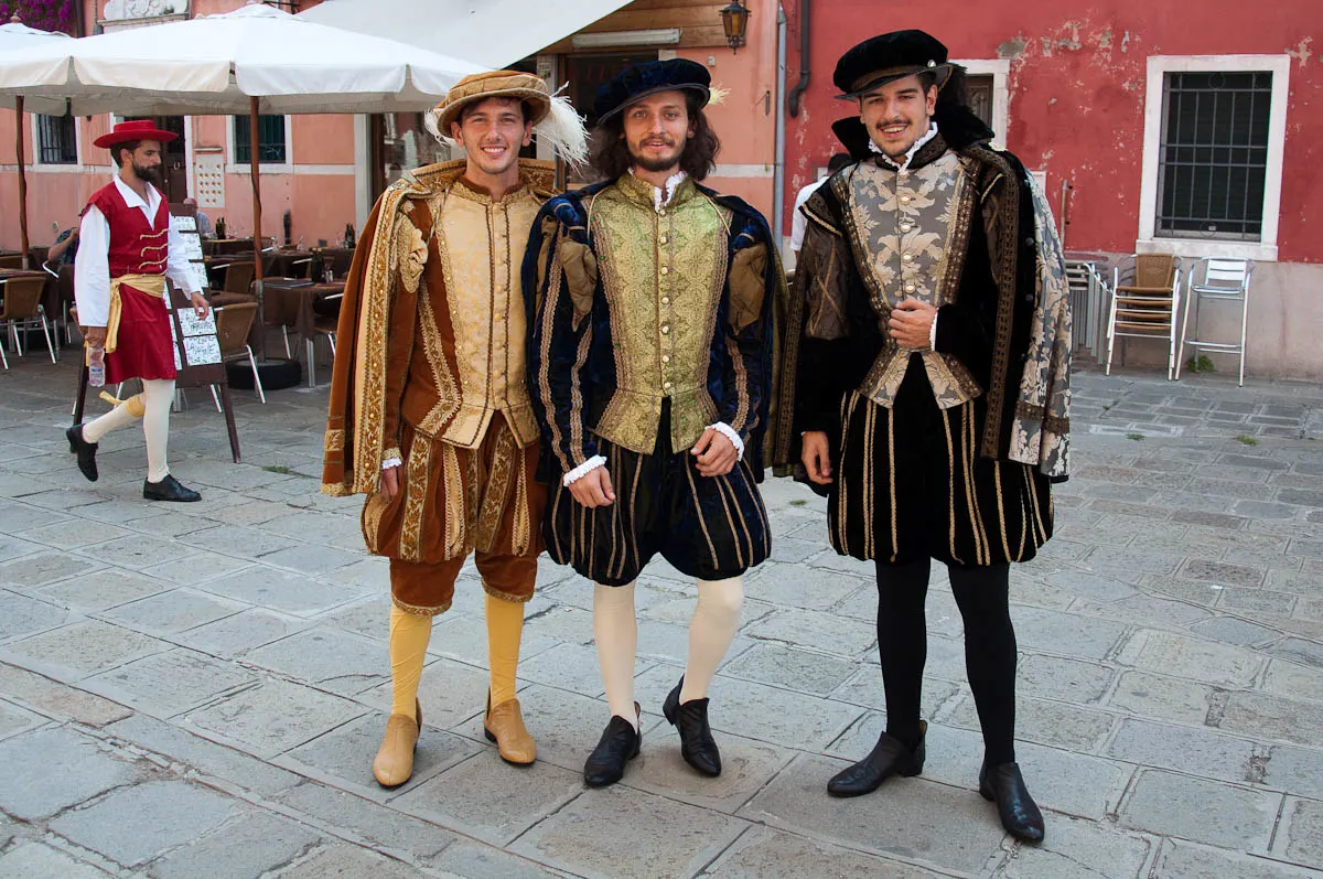 Participants in full costume, Historical Regatta, Venice, Italy - www.rossiwrites.com