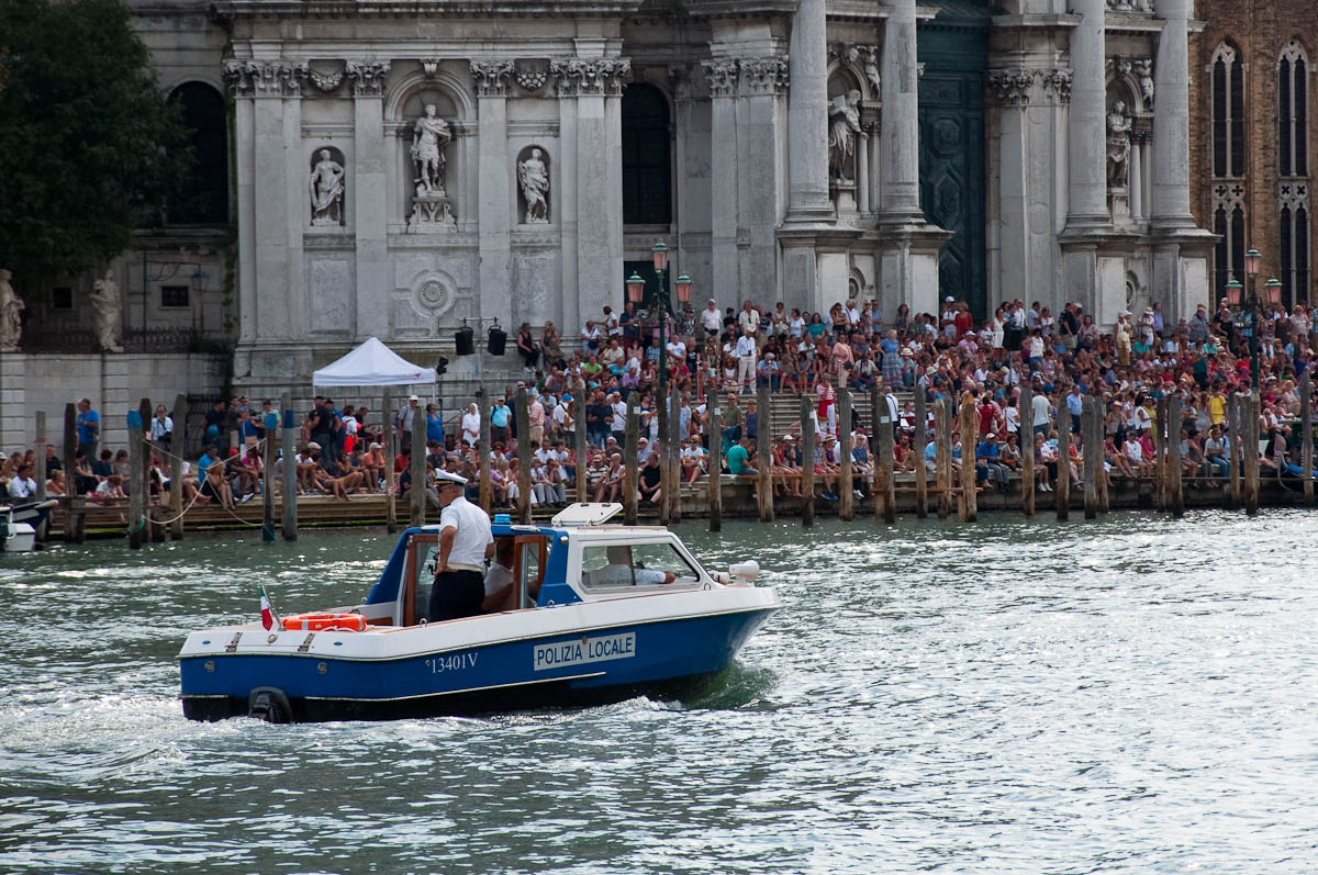 The Polizia Locale boat, Historical Regatta, Venice, Italy - www.rossiwrites.com