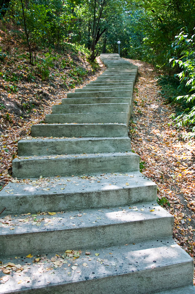 The concrete steps of the Ovech Ecopath, Ovech Fortress, Provadia, Bulgaria - www.rossiwrites.com