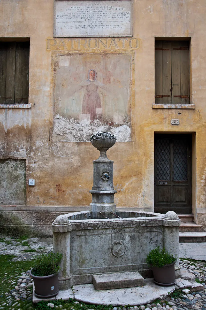 An old water fountain - Asolo, Veneto, Italy - www.rossiwrites.com