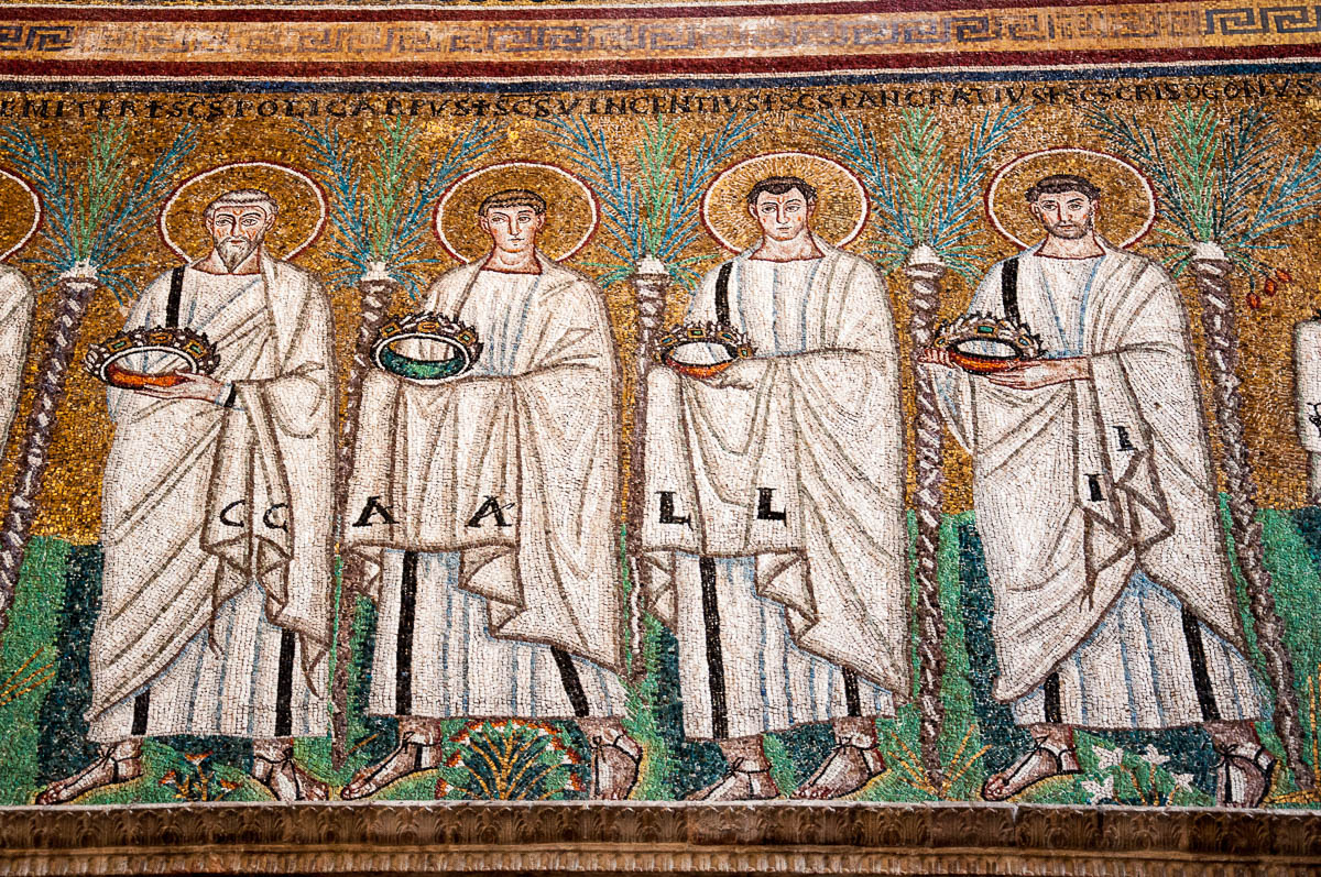 A close-up of the mosaics - Basilica of Sant'Apollinare Nuovo - Ravenna, Emilia Romagna, Italy - www.rossiwrites.com
