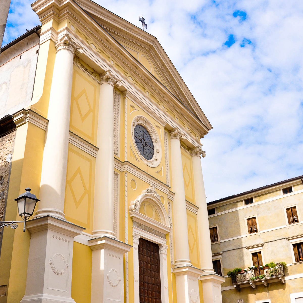San Lorenzo Cathedral - Soave, Province of Verona, Veneto, Italy - www.rossiwrites.com