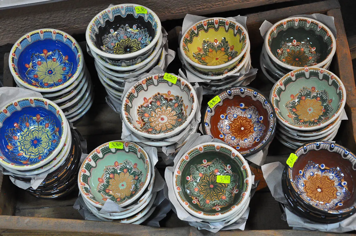 Colourful Pottery - Varna, Bulgaria - www.rossiwrites.com