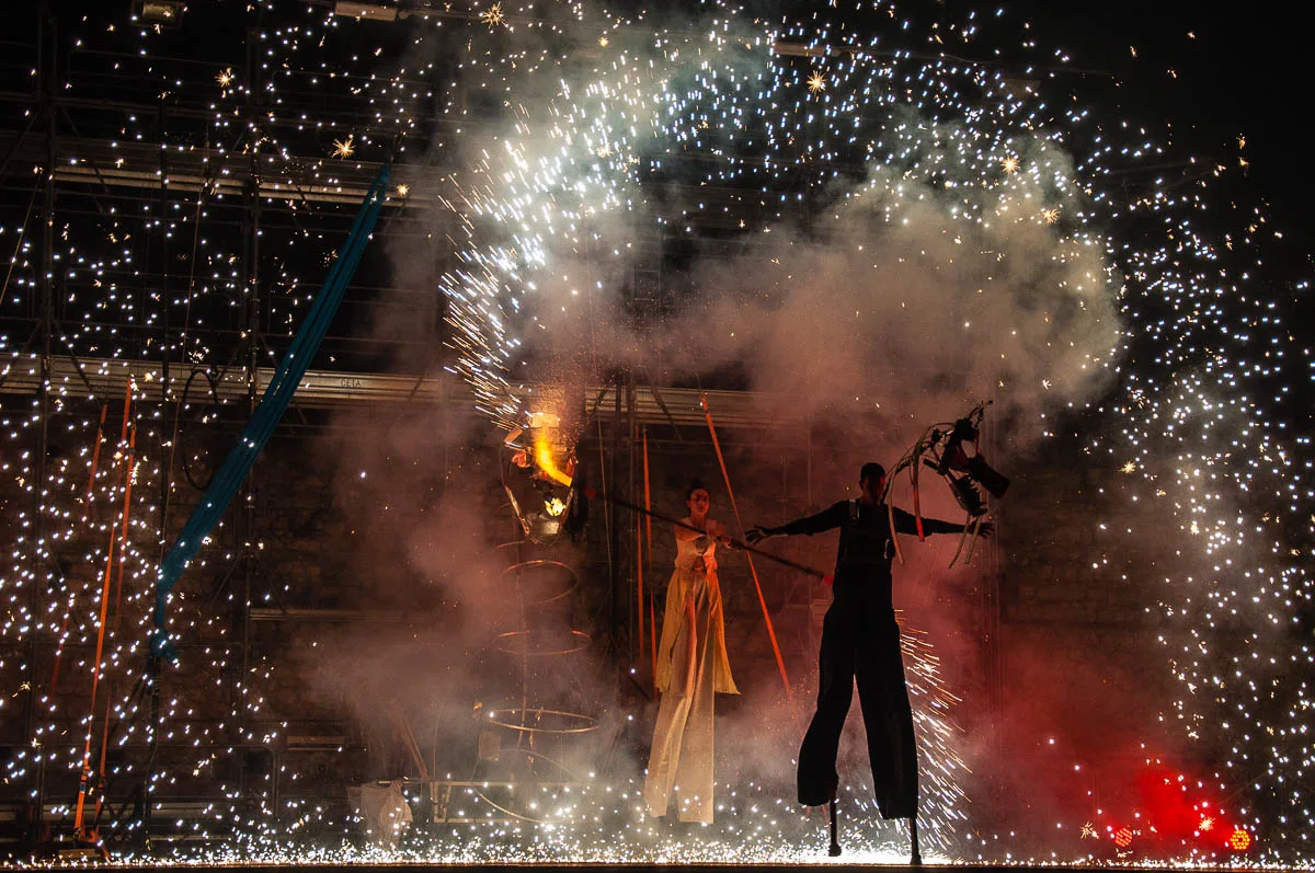 Dancing with Fire - Montecchio Medievale - Montecchio Maggiore, Veneto, Italy - www.rossiwrites.com