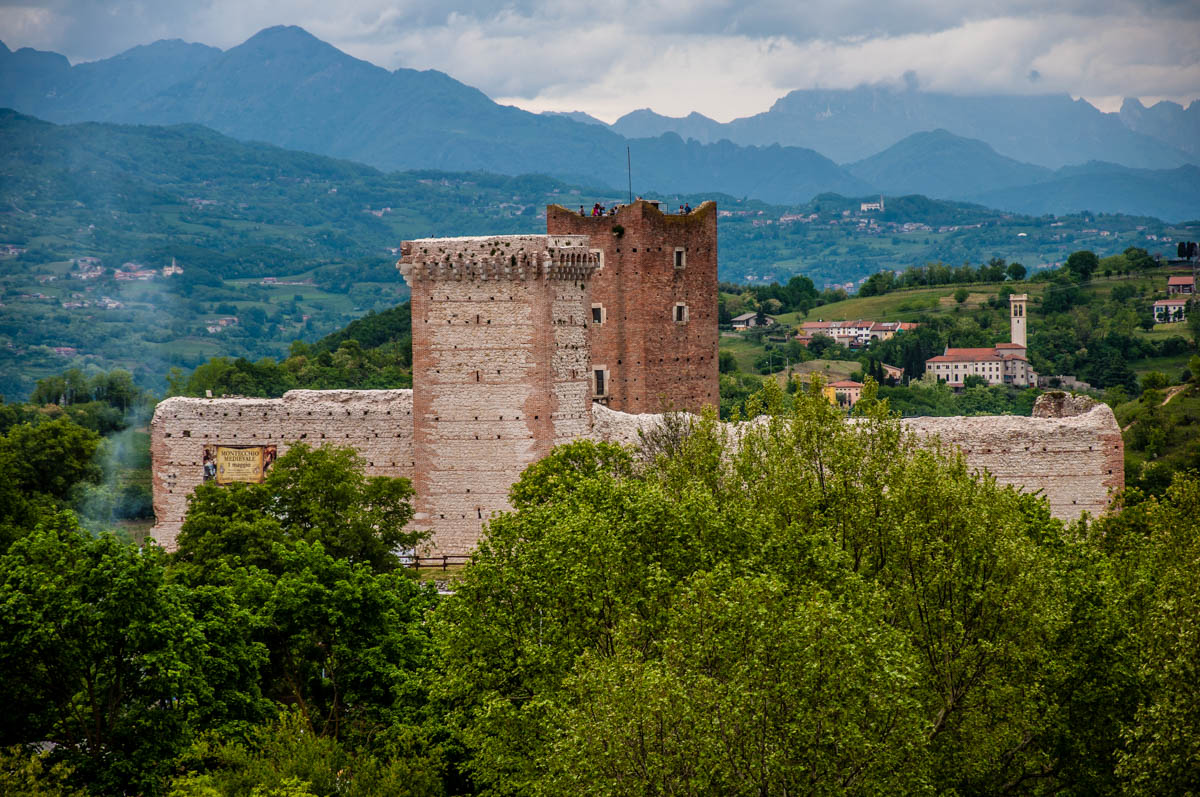 The Bellaguardia's Castle also known as Romeo's Castle - Montecchio Maggiore, Veneto, Italy - www.rossiwrites.com