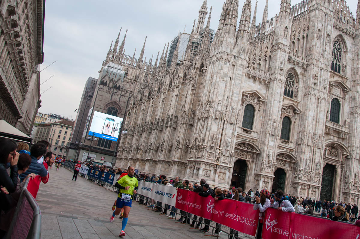 Milan Marathon - Milan, Lombardy, Italy - www.rossiwrites.com
