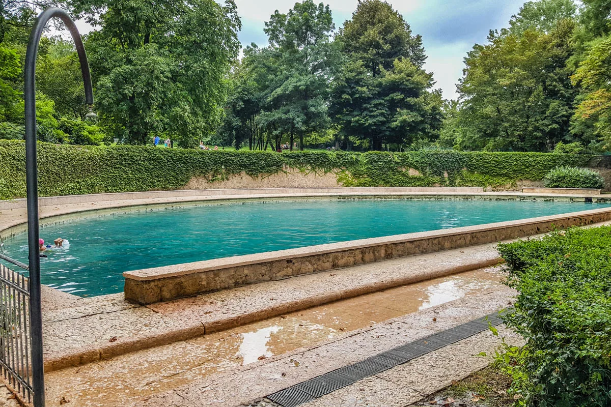 Roman pool in Terme di Giunone - Caldiero, Veneto, Italy - www.rossiwrites.com