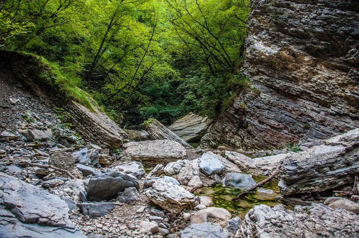 The river bed - Grotta Azzurra di Mel - Hiking in the Dolomites - Veneto, Italy - rossiwrites.com