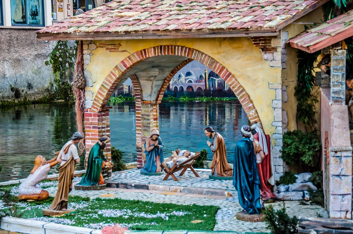 A close-up of the Nativity Scene on the river Aril - Cassone, Lake Garda, Veneto, Italy - rossiwrites.com