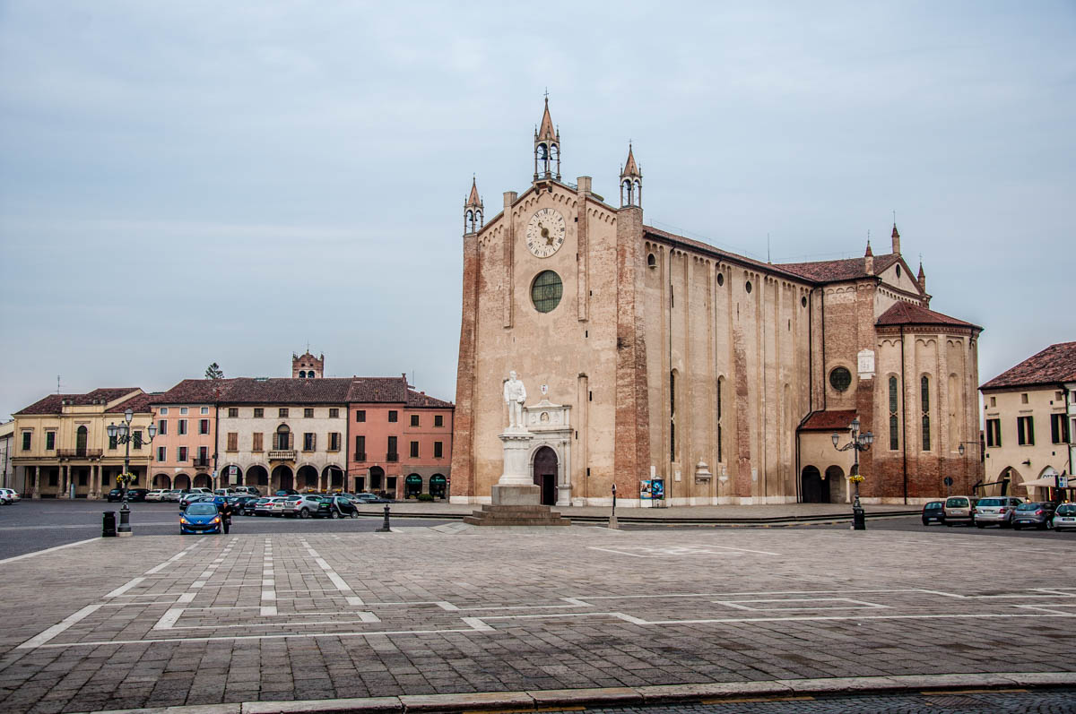 The town's main square with its white outlines replicating St. Mark's Square in Venice - Montagnana - Veneto, Italy - rossiwrites.com