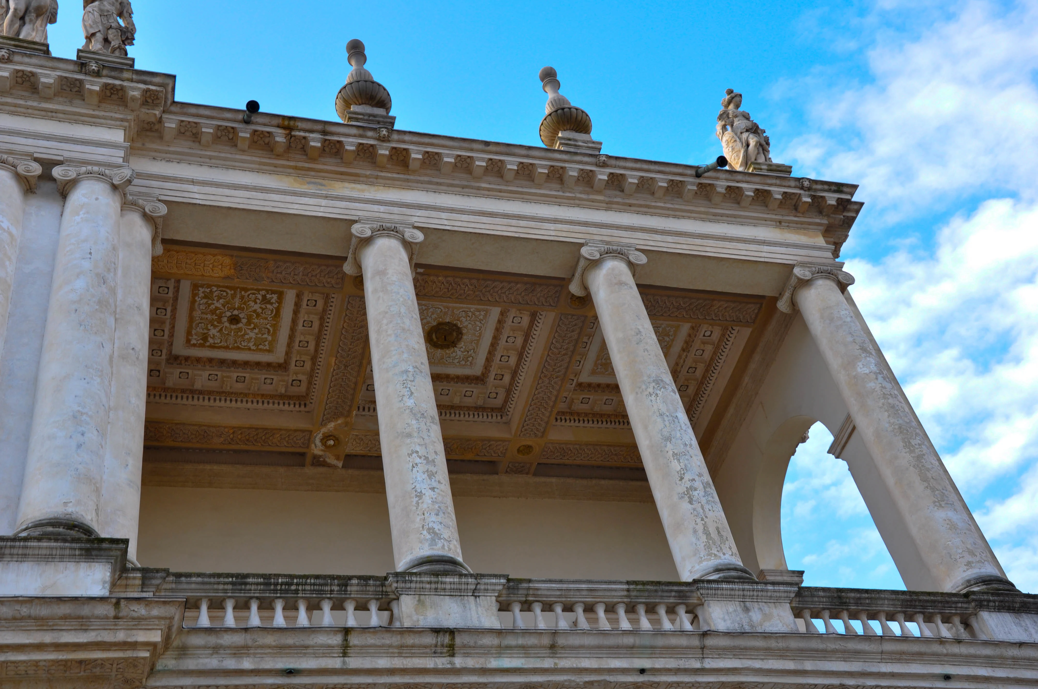 The upper loggia - Palazzo Chiericati - Vicenza, Veneto - rossiwrites.com