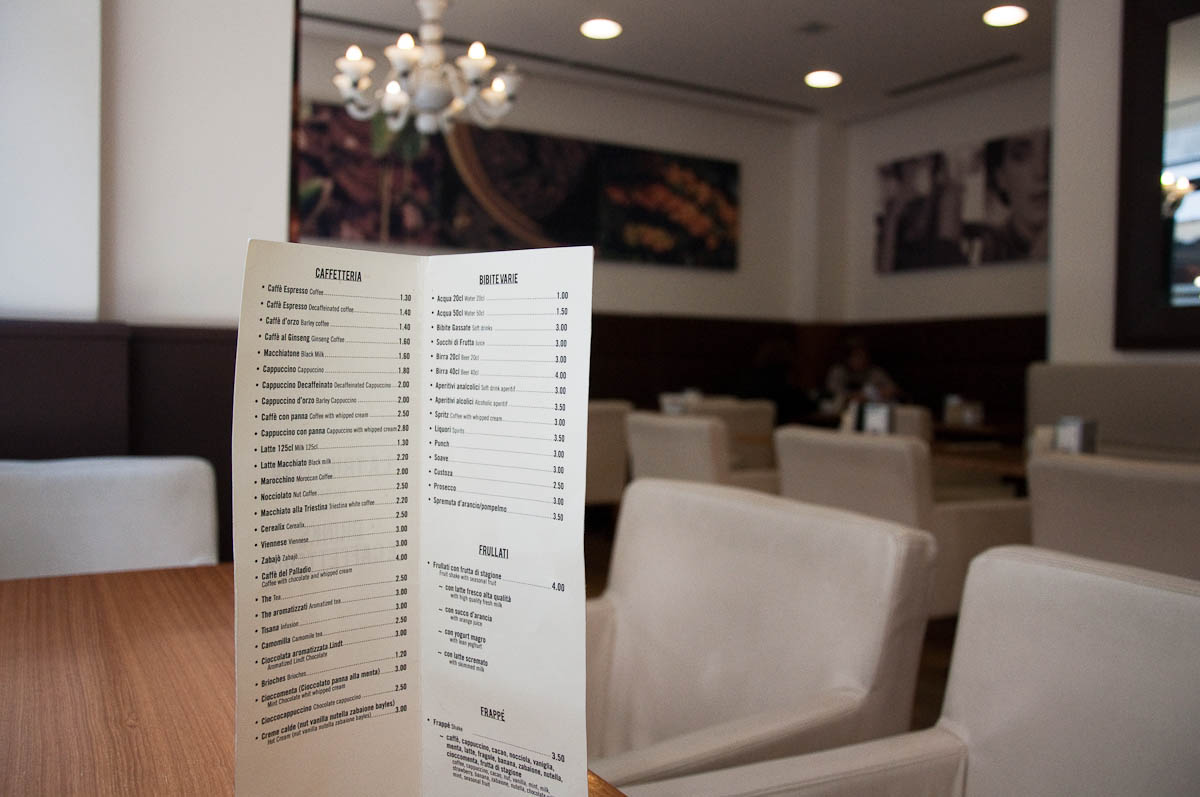 Coffee menu in Italian - Vicenza, Italy - rossiwrites.com