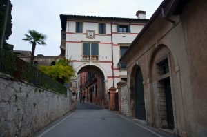 A street view - Asolo, Veneto, Italy - www.rossiwrites.com
