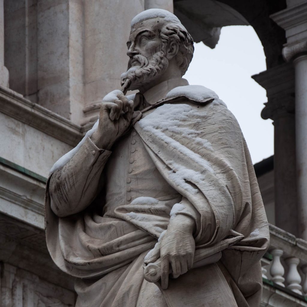 Andrea Palladio's monument covered by a dusting of snow - Vicenza, Veneto, Italy - rossiwrites.com