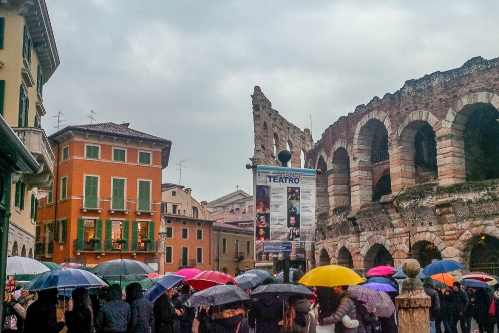 A very rainy day in Verona, Veneto, Italy - www.rossiwrites.com