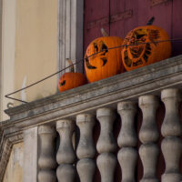 How to say 'Trick or Treat' in Italian - Dolcetto o scherzetto - Vicenza, Veneto, Italy - www.rossiwrites.com
