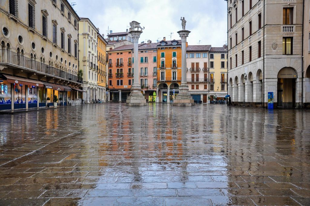 Piazza del Signori in the rain - Vicenza, Veneto, Italy - www.rossiwrites.com