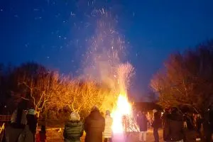 The Bonfire - Capodanno Veneto - Fattoria Il Rosmarino, Marcon, Veneto, Italy - www.rossiwrites.com
