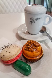 Fabulous cake shop in Vicenza, Italy - www.rossiwrites.com