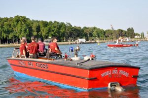 Fire engine boat - Venice, Italy - www.rossiwrites.com