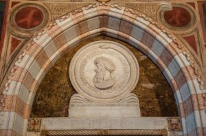 The Monument to Belzoni in Palazzo della Ragione - Padua, Italy - rossiwrites.com