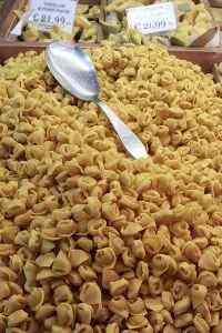 Freshly prepared tortellini, The Old Market in the Quadrilatero - Bologna, Emilia-Romagna, Italy - www.rossiwrites.com