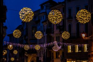 Christmas Lights above Corso Palladio - Vicenza, Italy - rossiwrites.com