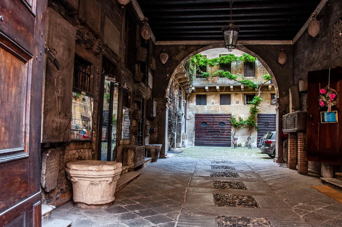 Palazzo da Schio or Ca' d'Oro - Vicenza, Italy - www.rossiwrites.com