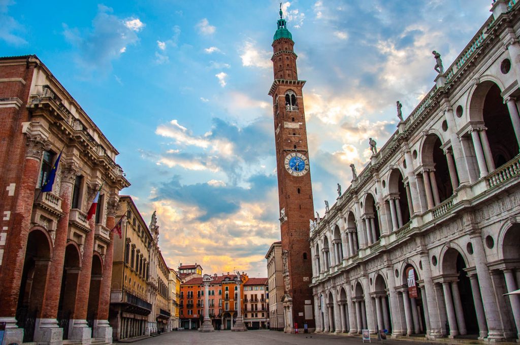 Piazza dei Signori at sunrise - Vicenza, Italy - rossiwrites.com