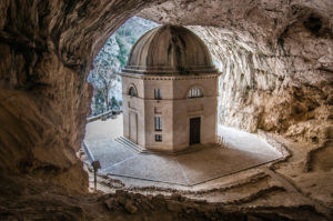 Temple of Valadier - Genga, Marche, Italy - www.rossiwrites.com