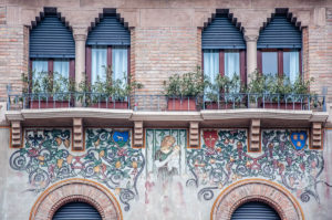 Frescoed facade - Padua, Italy - rossiwrites.com