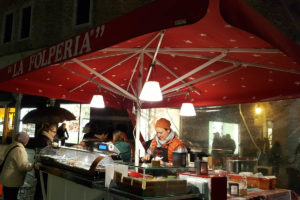 La Folperia Seafood stall in Padua - Veneto, Italy - rossiwrites.com