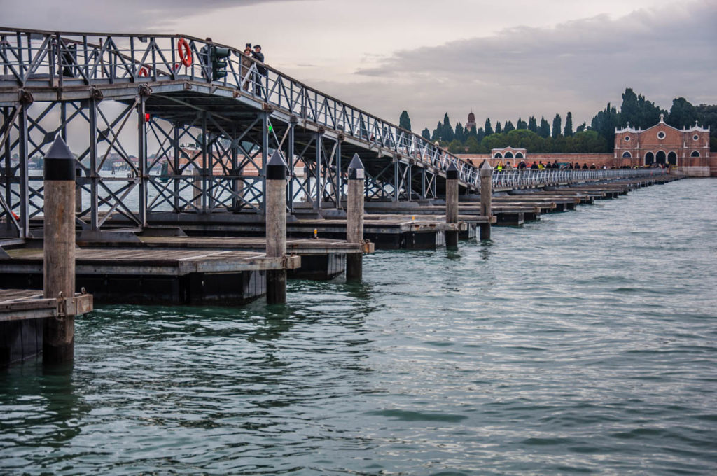 Votive bridge in Venice, Italy - rossiwrites.com