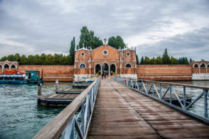 Votive bridge in Venice, Italy - rossiwrites.com