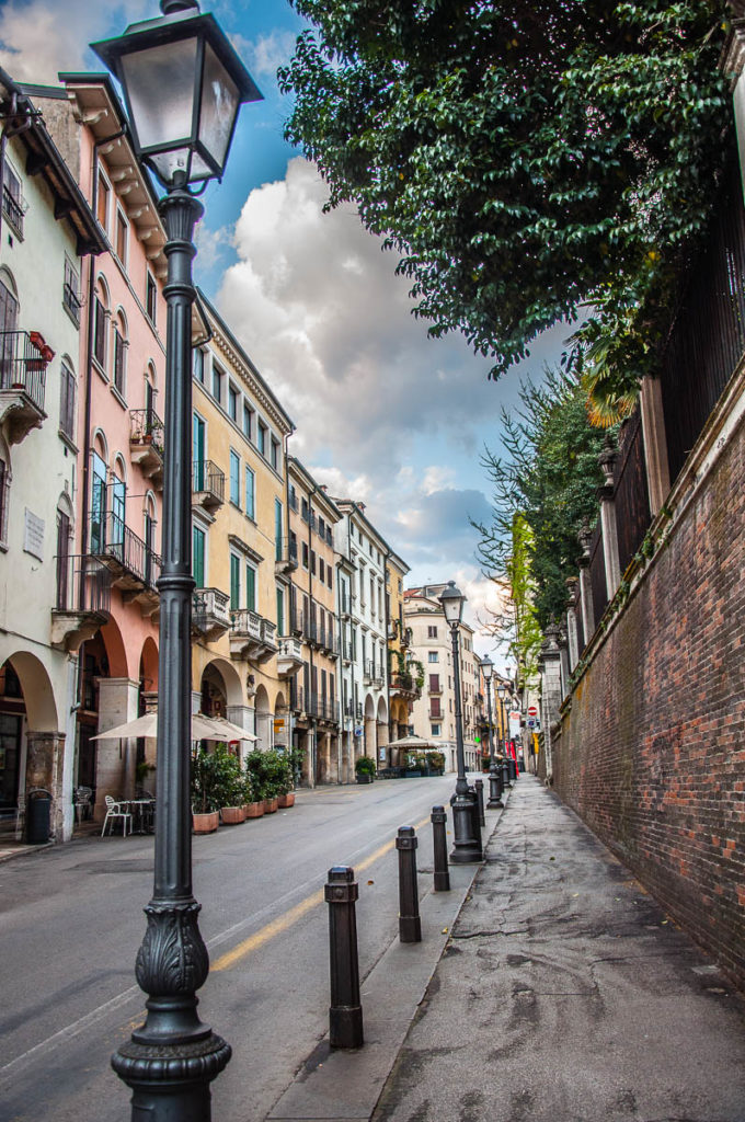 Corso Palladio - Vicenza, Italy - rossiwrites.com