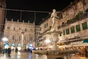 Piazza delle Erbe at night - Verona, Veneto, Italy - rossiwrites.com