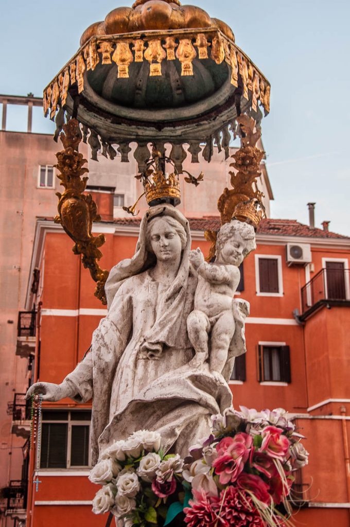 Refugium Peccatorum - Piazzale Perotolo, Chioggia - Veneto, Italy - rossiwrites.com