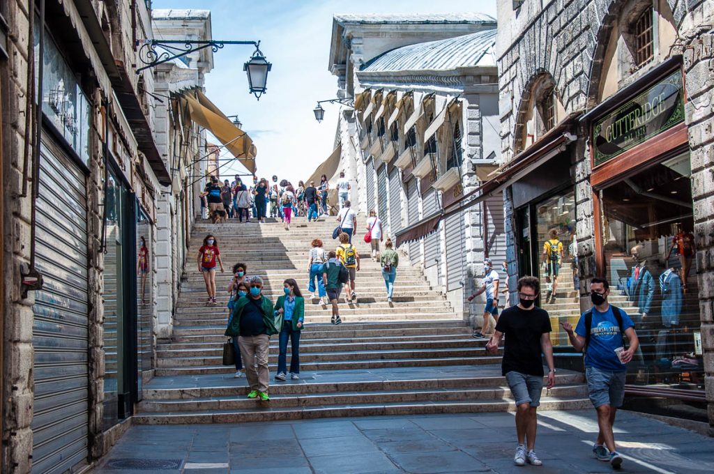 Salizzada Pio X leading to Rialto Bridge - Venice, Italy - rossiwrites.com