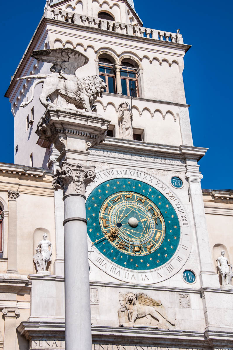 St. Mark's Lion with the Astronomical Clock Tower - Piazza dei Signori, Padua - Veneto, Italy - rossiwrites.com