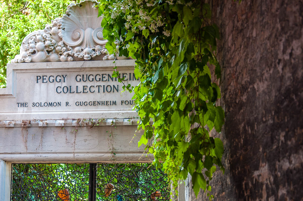 The side gate of the Peggy Guggenheim Museum - Venice, Italy - rossiwrites.com