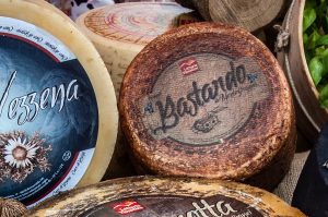 Bastardo di Monte Grappa Cheese - Vicenza, Veneto, Italy - rossiwrites.com