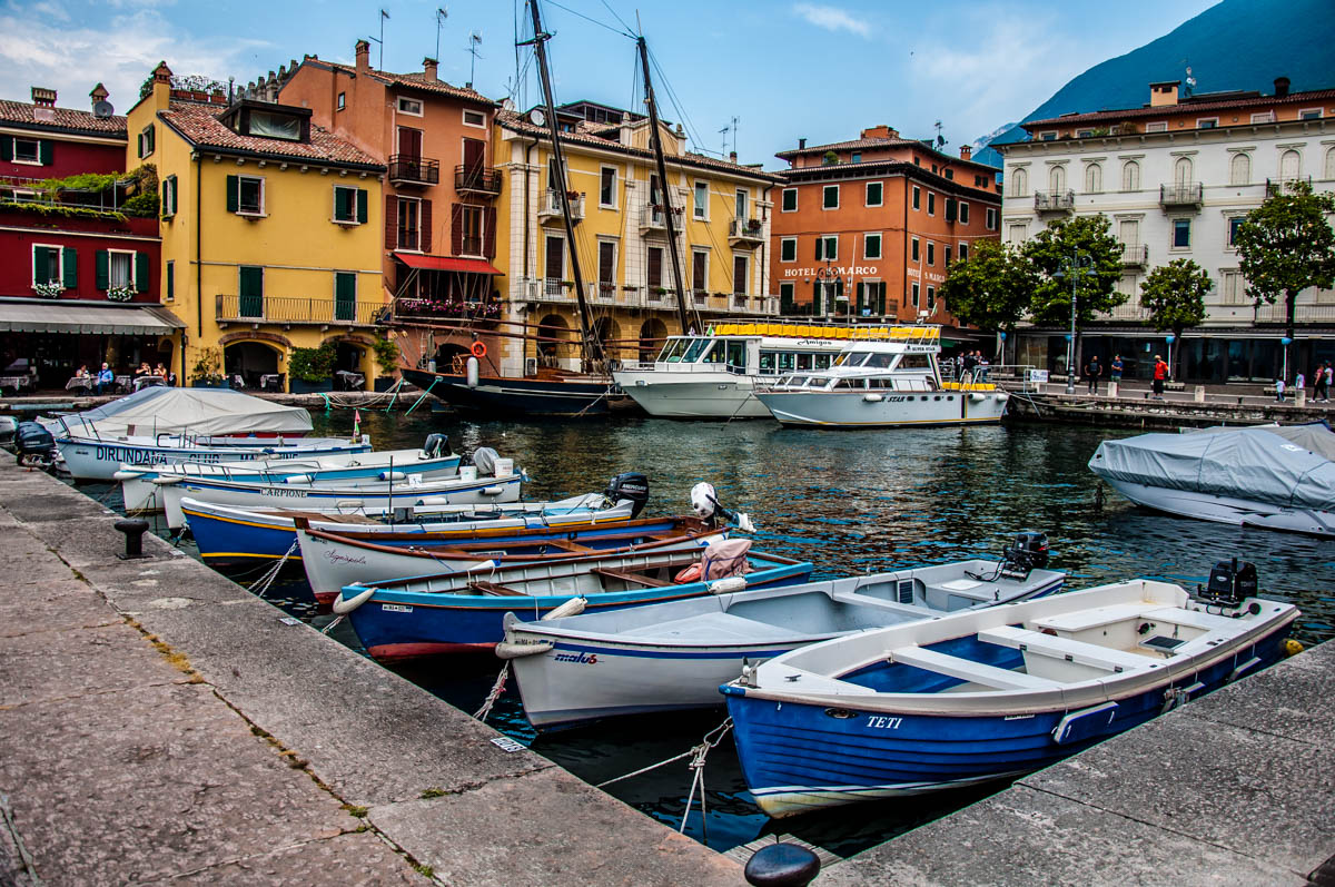 The harbour with boats and colourful houses - Malcesine, Veneto, Italy - rossiwrites.com