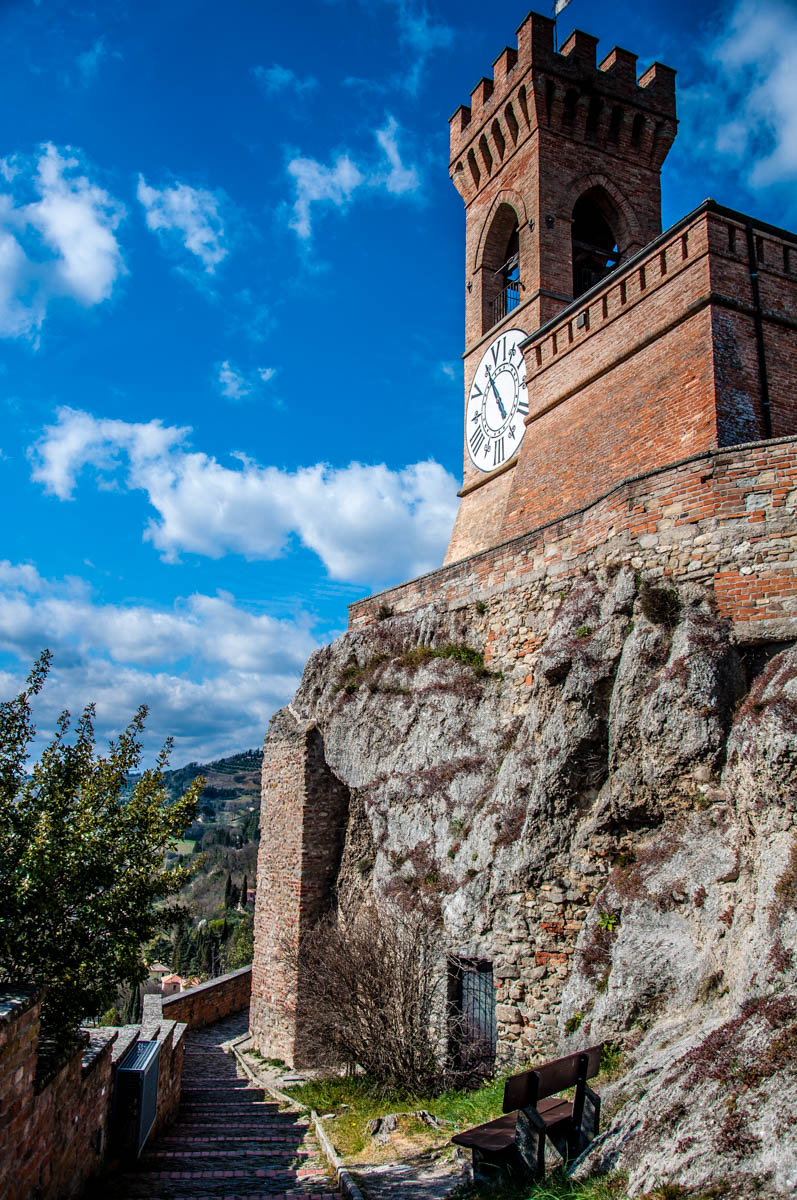 The hilltop clocktower - Brisighella, Province of Ravenna - Emilia-Romagna, Italy - rossiwrites.com