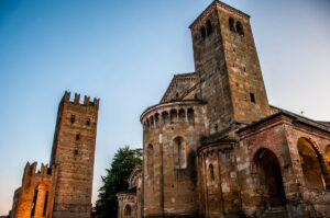 The medieval castle and church - Castell'Arquato, Province of Piacenza - Emilia-Romagna, Italy - rossiwrites.com